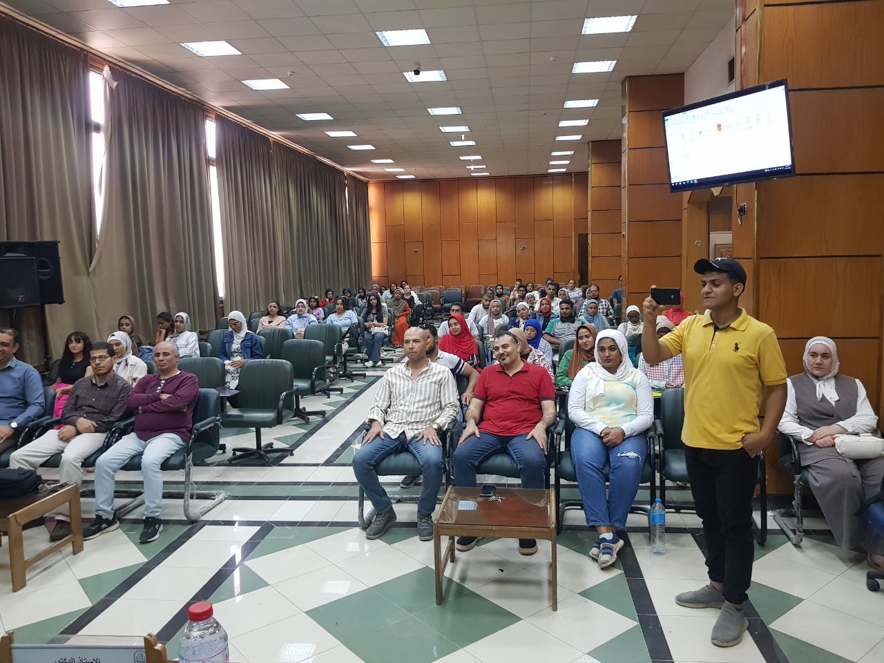 استمرارا لفعاليات زيارة الفنان والناقد الفني الكبير الأستاذ محمد كمال حسين