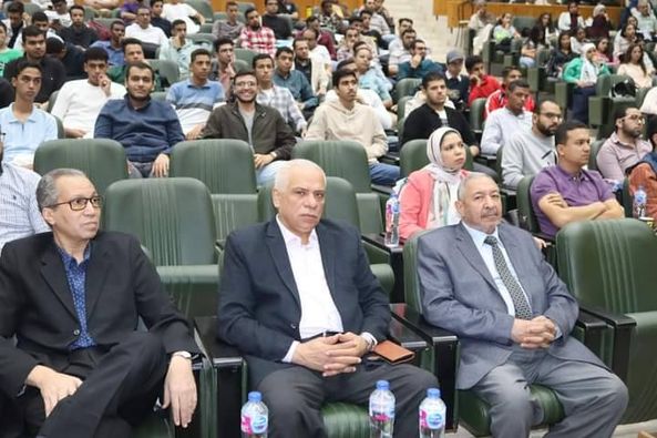 فعاليات اليوم العلمي لقسم التخدير والعنايه المركزة وعلاج الالم حول "الجديد في تخدير جراحات الشريان الأورطى"