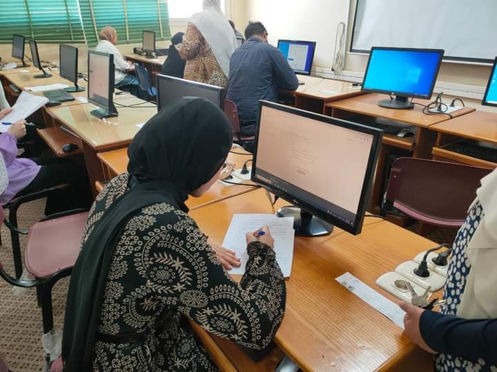 يببس