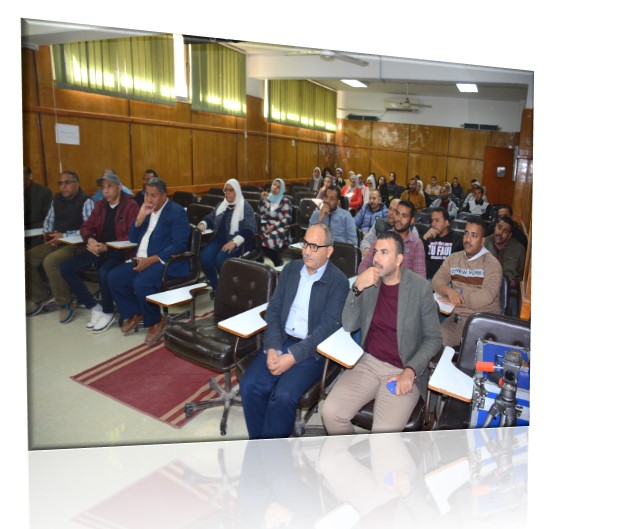 ندوة تحت عنوان " تنظيم أعمال المراقبة والملاحظة الخاصة بالإمتحانات "